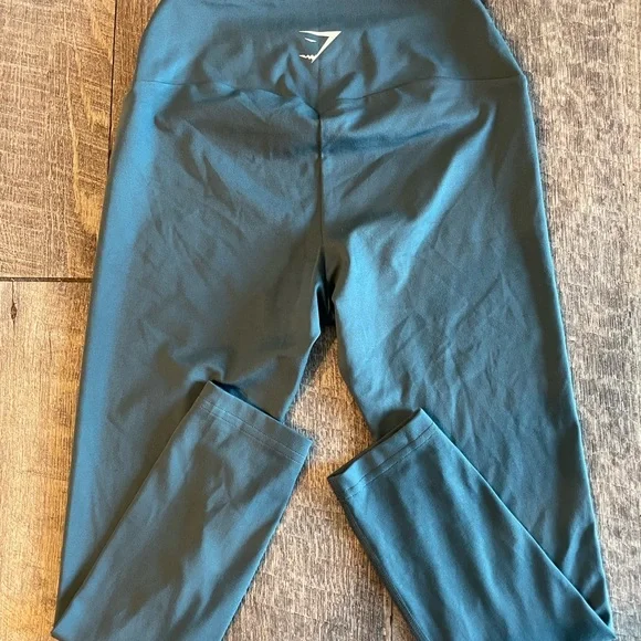 Women’s Gymshark Leggings Size Small - Picture 4 of 6